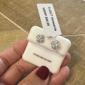 CLOVER Sterling Silver Moissanite Flower Earrings .43CT
